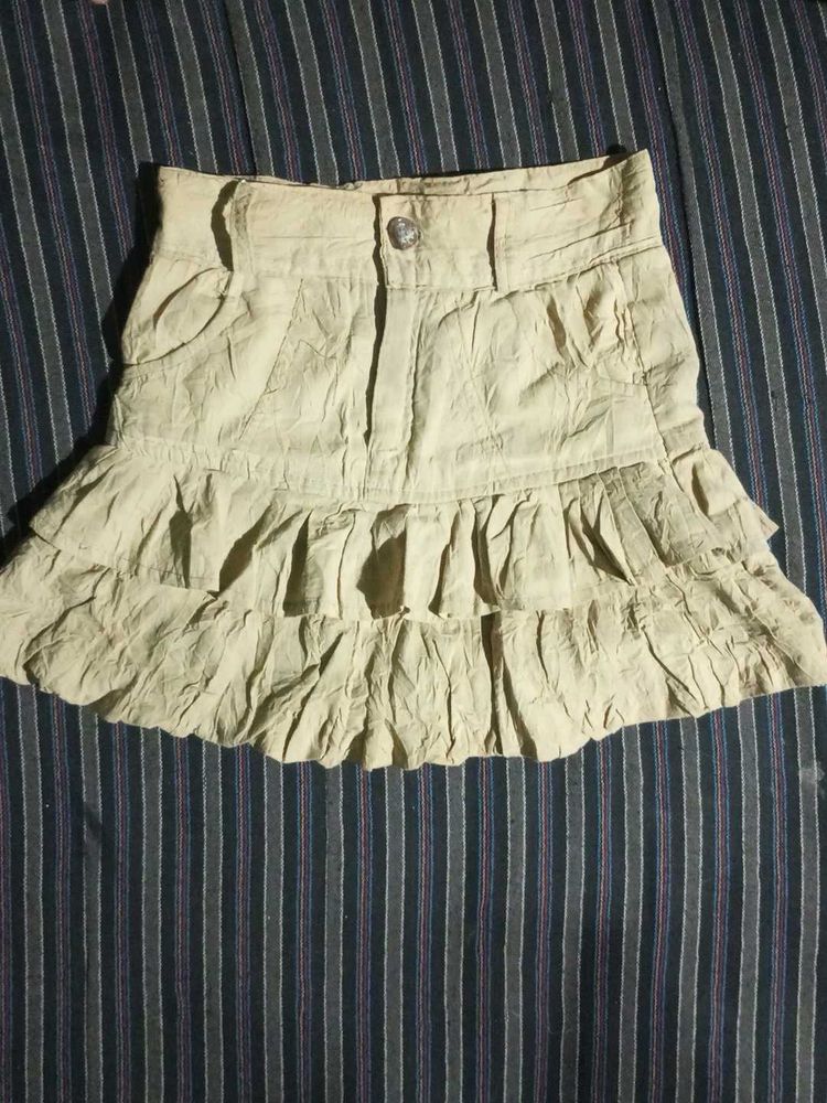 Ruffled Khaki Mini Skirt ❤❤