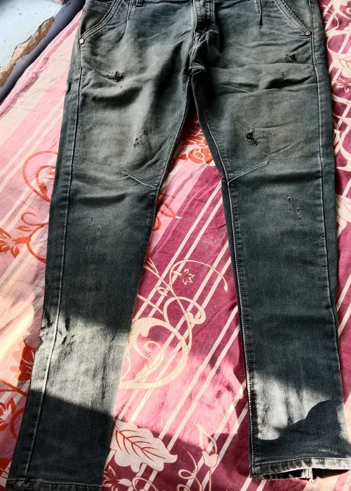 Distressed Denim Jeans