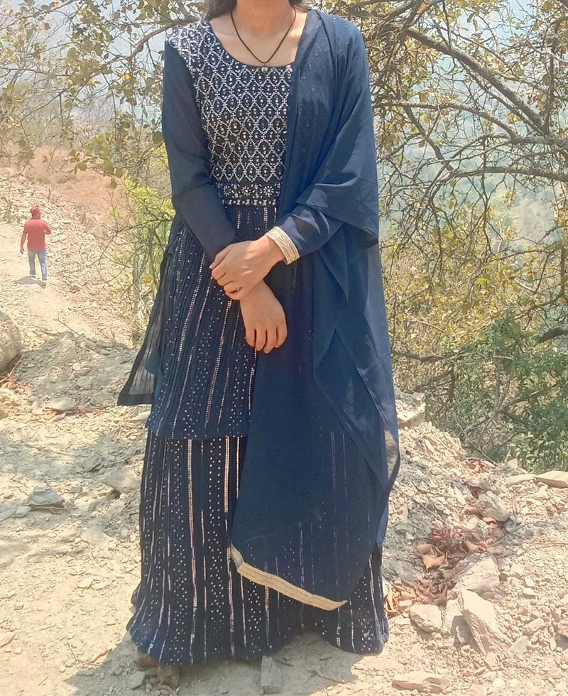 Kurti Lehanga Set With Dupatta