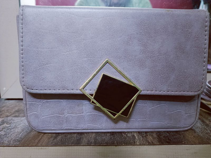 Beautiful Sling bag