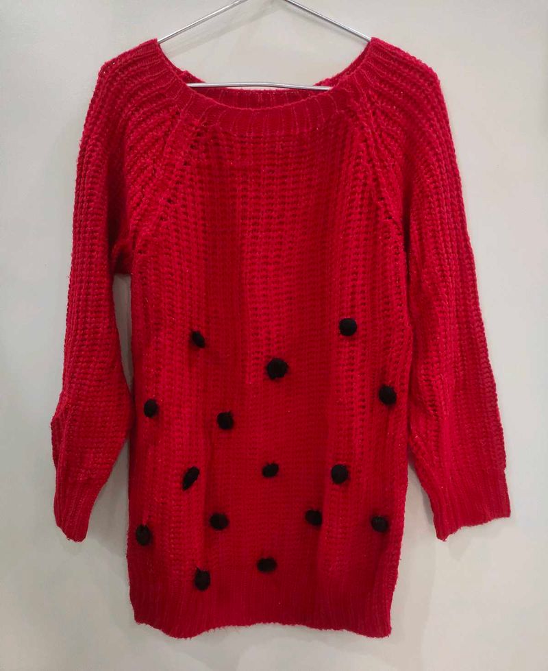 Super cute red pullover ❤️