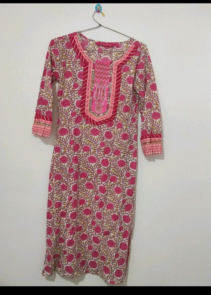 Anubhutee 💕 Kurta Set