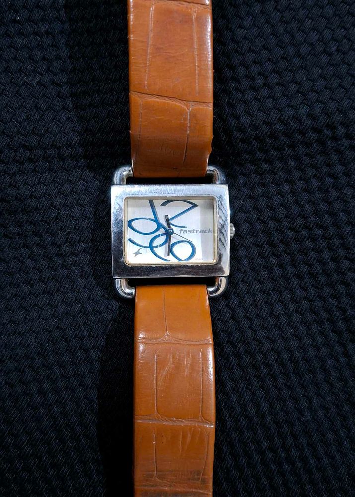 Fastrack Ladies Analog Watch