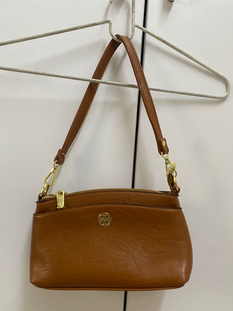 Tory Burch Leather Shoulder Bag