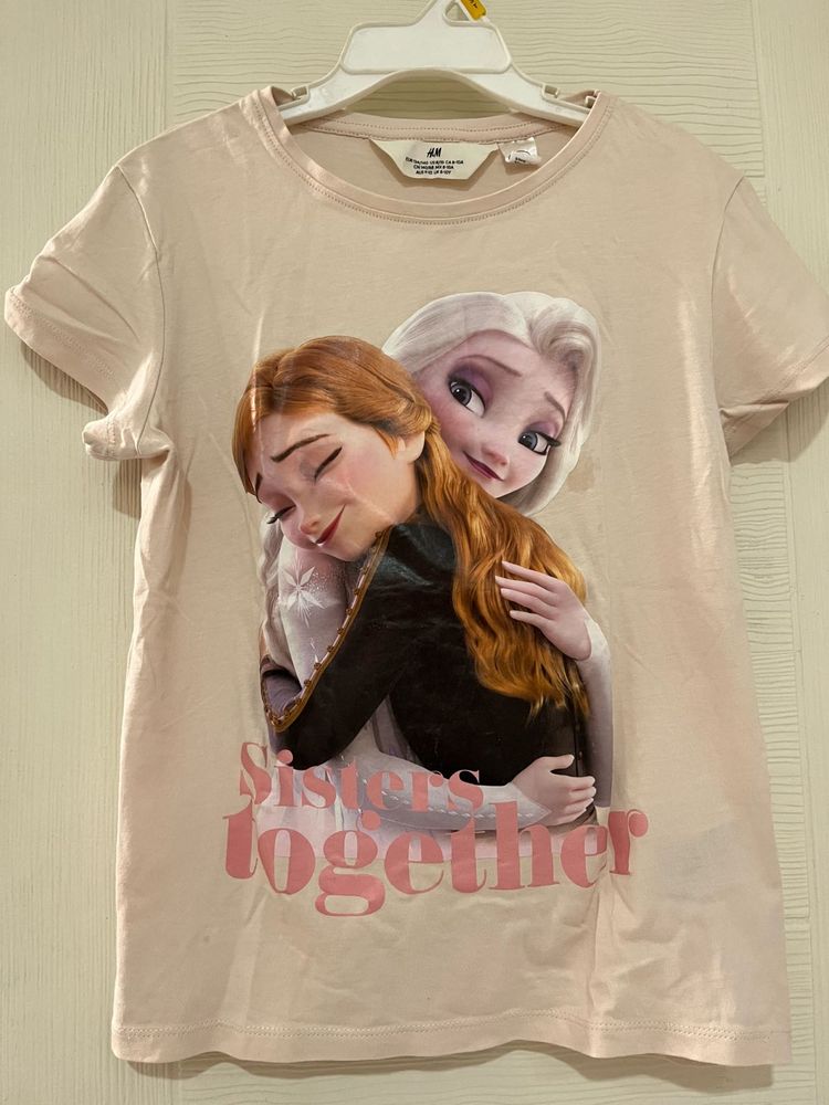 H&amp;M Frozen Sisters T-Shirt-like New For 6-8 Yr