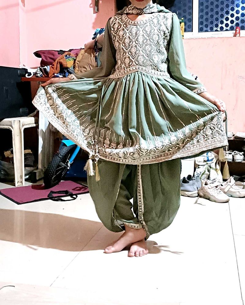 New Aliya Cut Gown Tulip Salwar