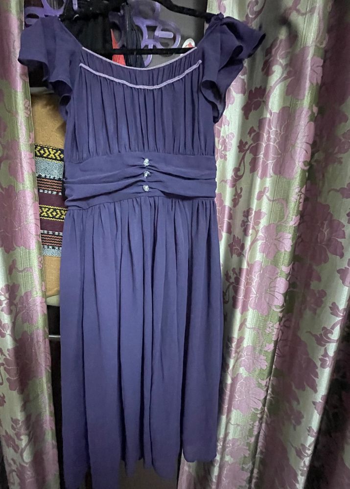 A Beautiful Purple Knee Length Dress