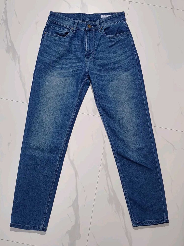 Classic Mens Straight Blue Jeans