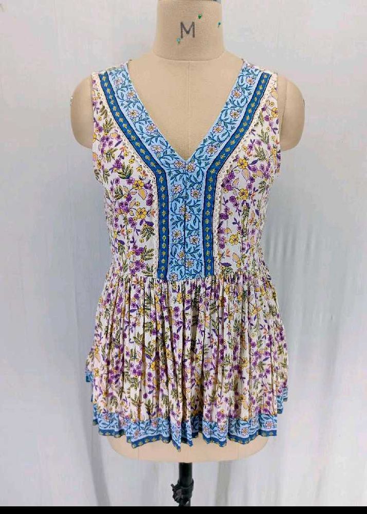 New Sleeveless Back Lace Up Ivory Top