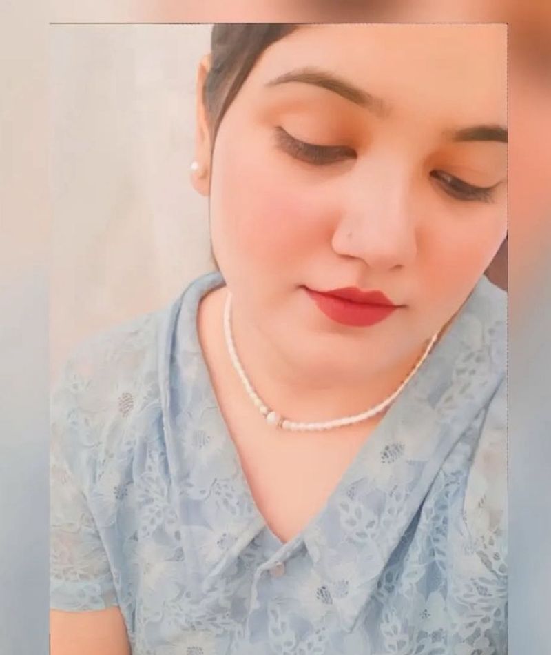 Vintage Blue Lace Peter Pan Collar Top✨