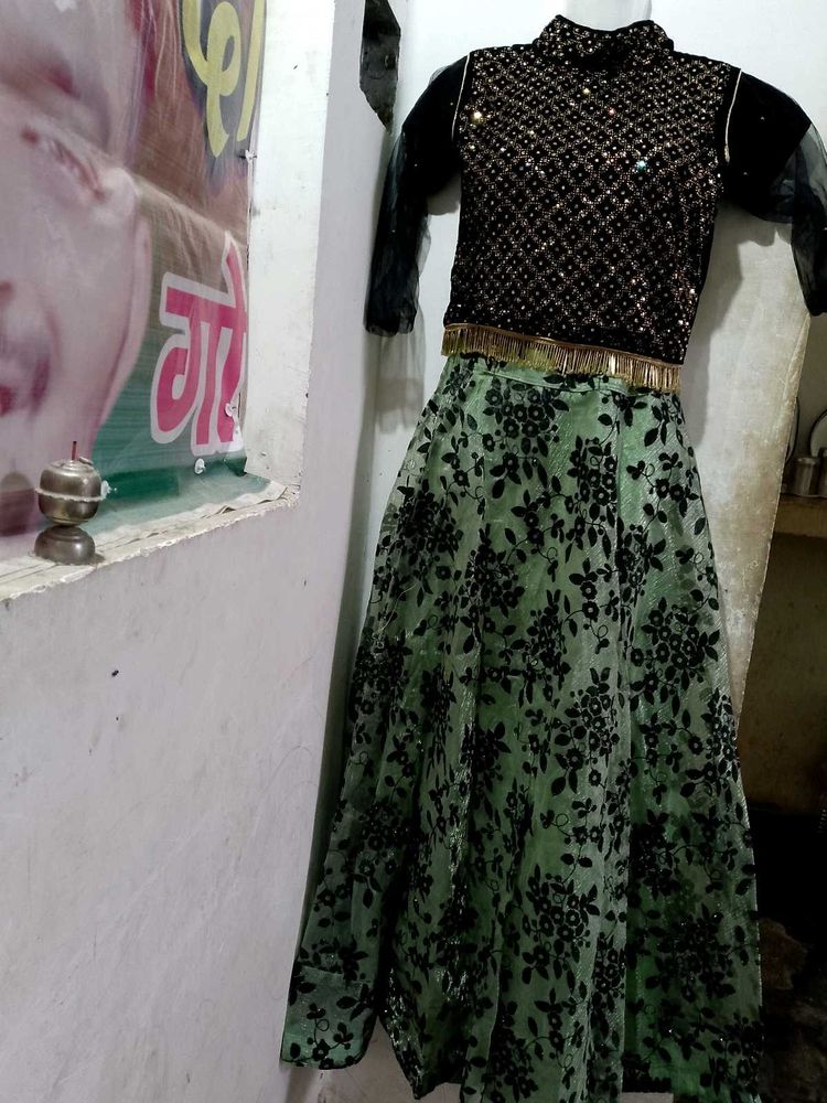 Lahenga And Choli