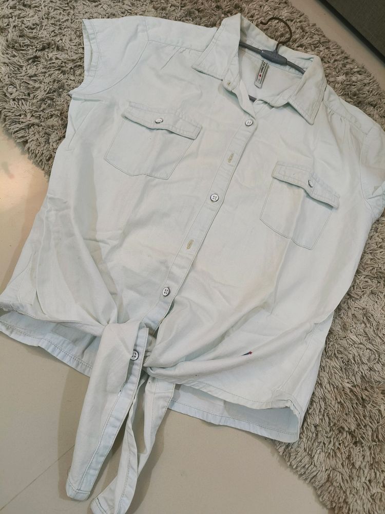 Brander Front Knot Shirt