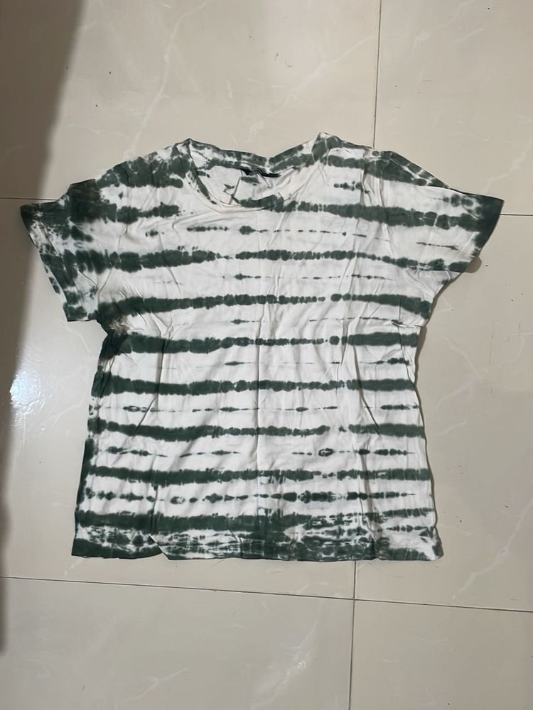 Shaded Top For Casual Wear