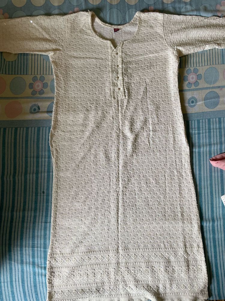 Off White Chikankari Kurta