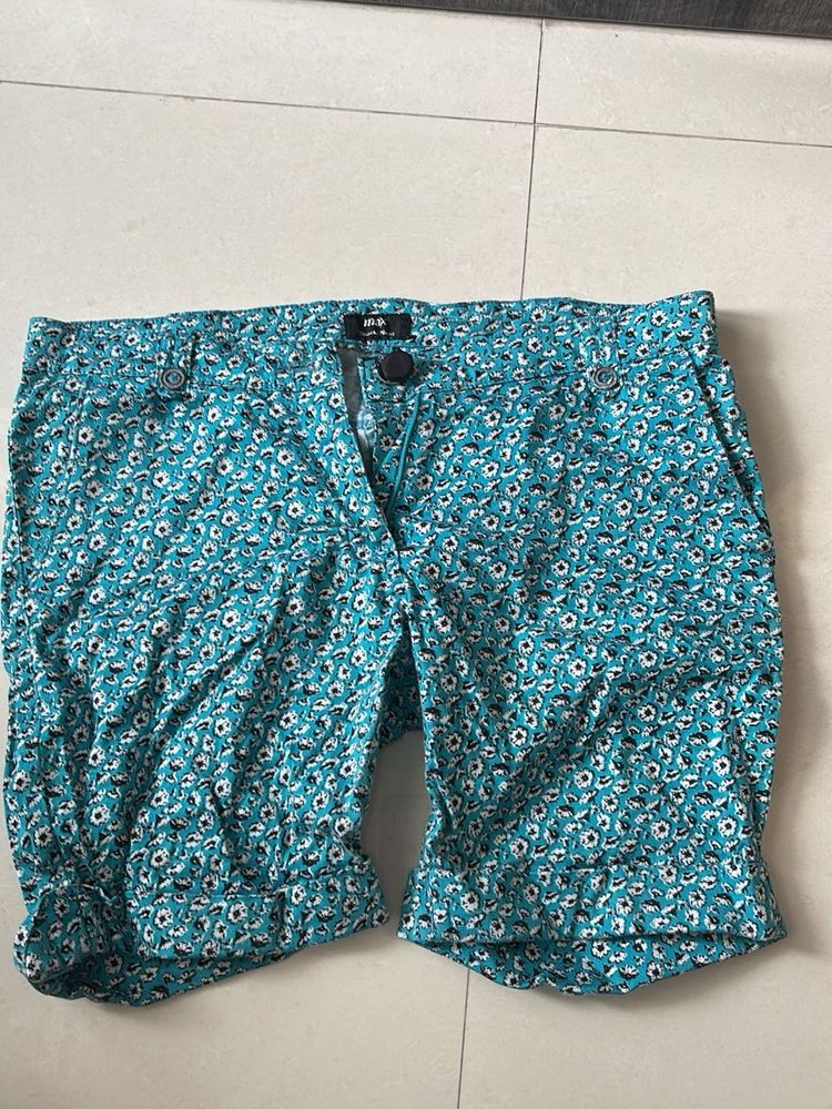 Best Shorts For Short Trip