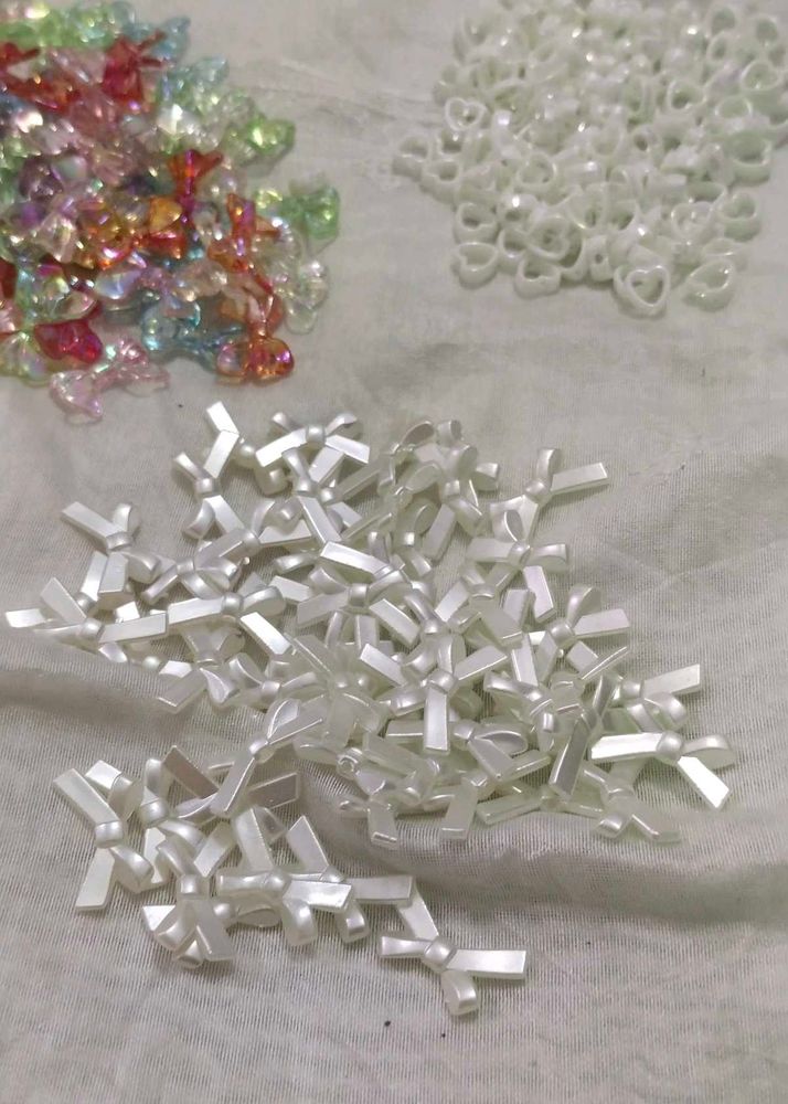 Bow Charm