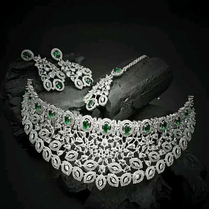 (NoBargain) Ad Necklace Set New