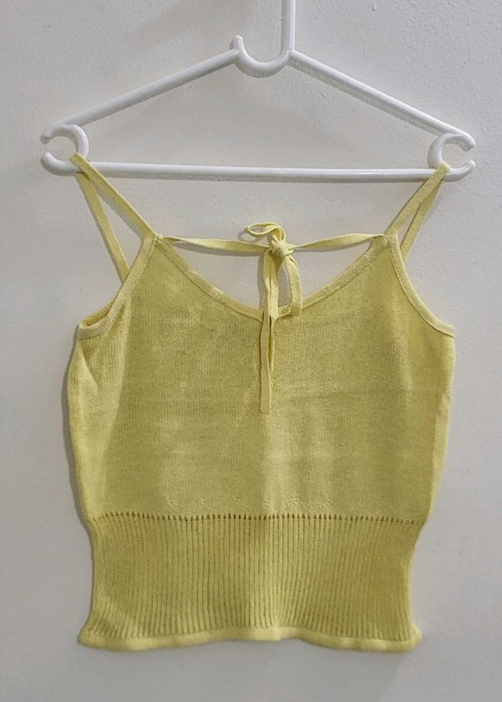 🌸Yellow Knit Top🌸