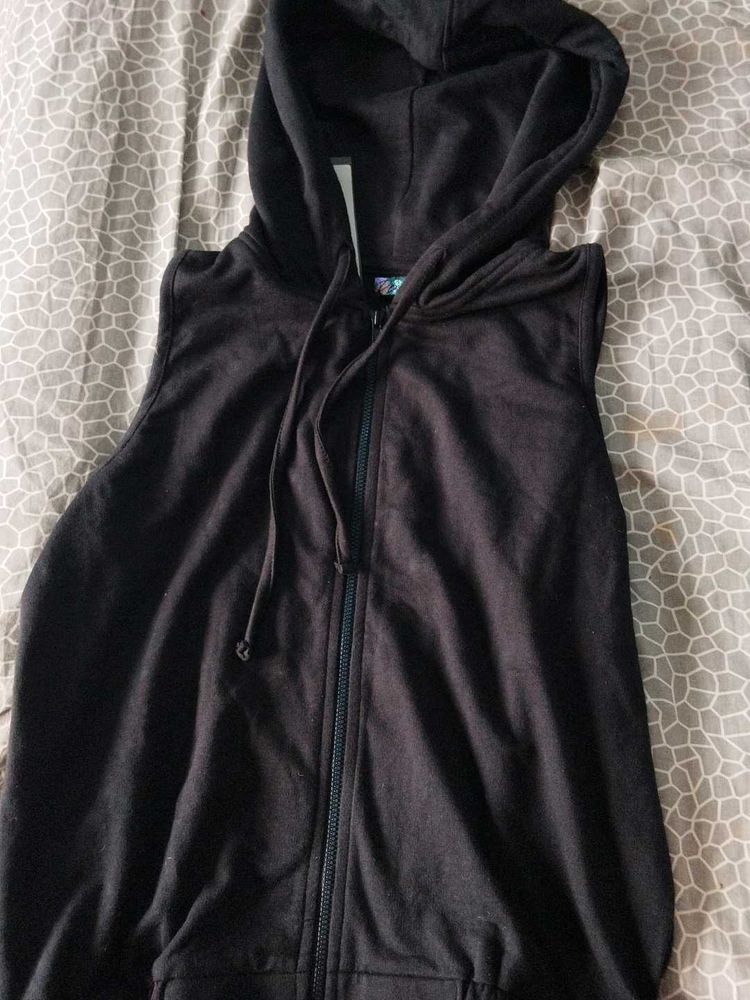 Sleeveless Black Zip-Up Hoodie