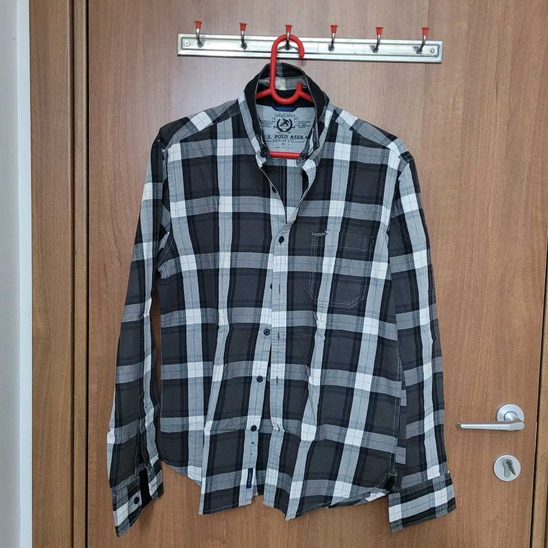 US POLO ASSN. Check Shirt - Size M