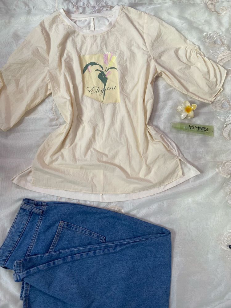 Elegant Floral Graphic Top