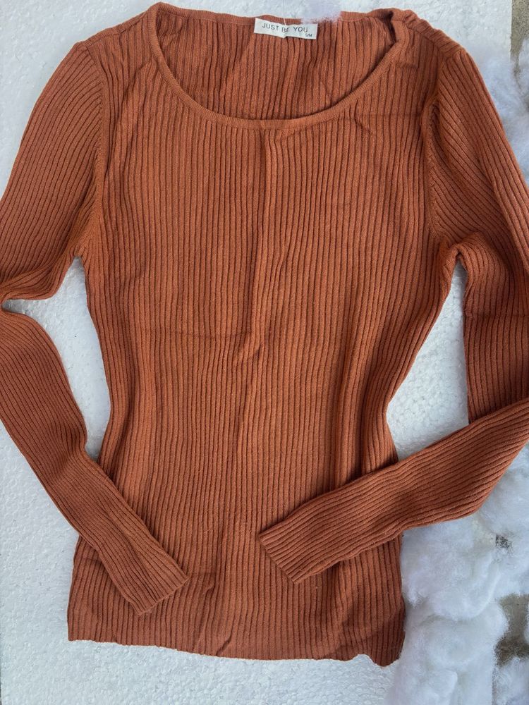 Ribbed Long Sleeve Top