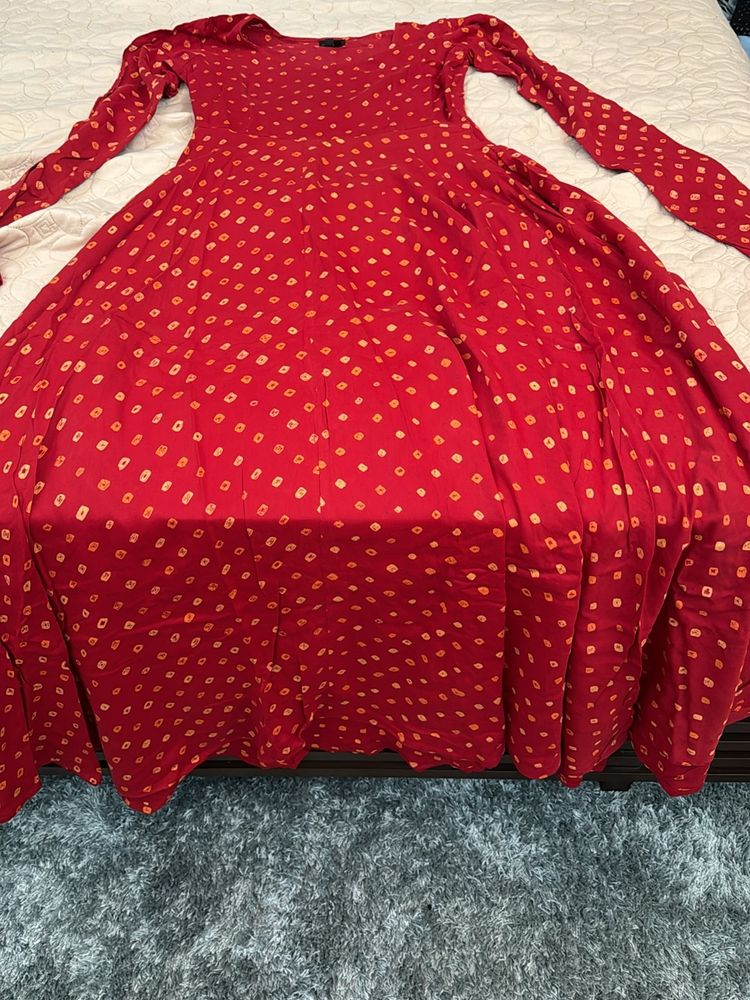 Gown