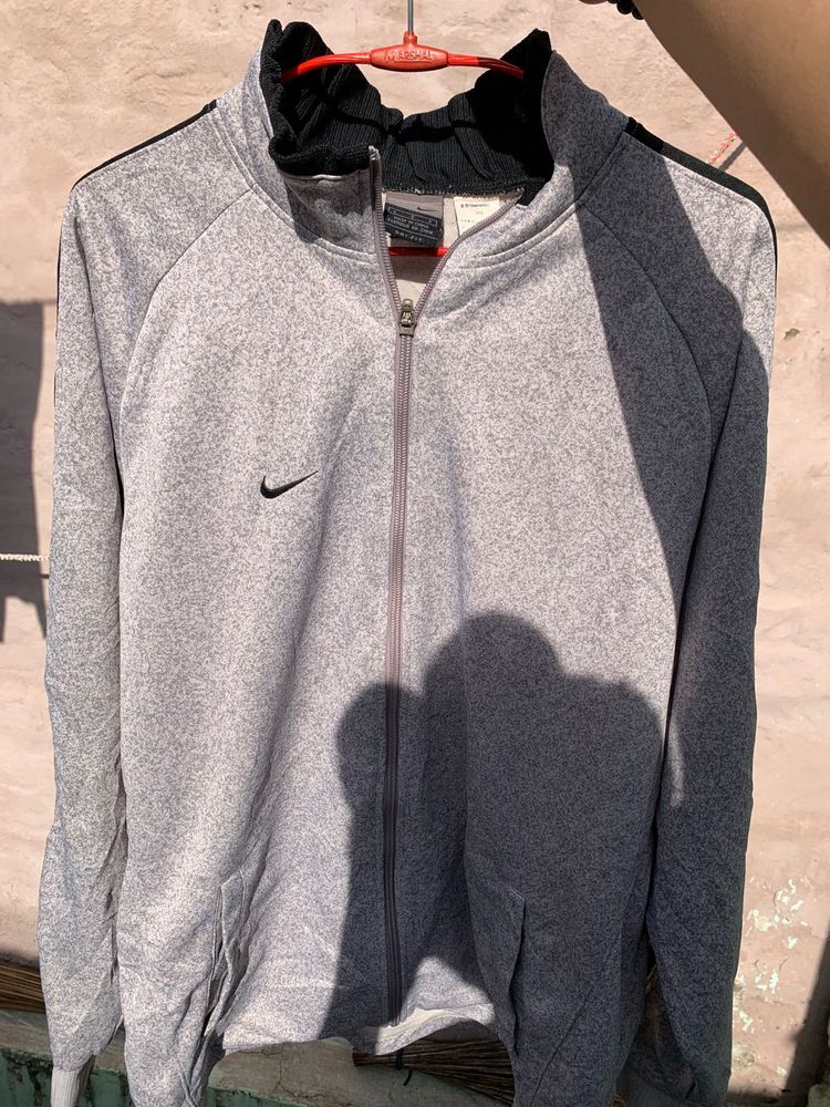 Orignal Nike Gray Jacket
