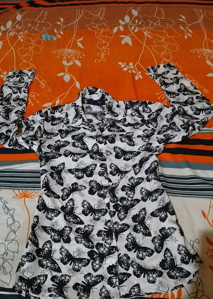FASHIONABLE BUTTERFLY DESIGN SHIRT FOR GIRLS
