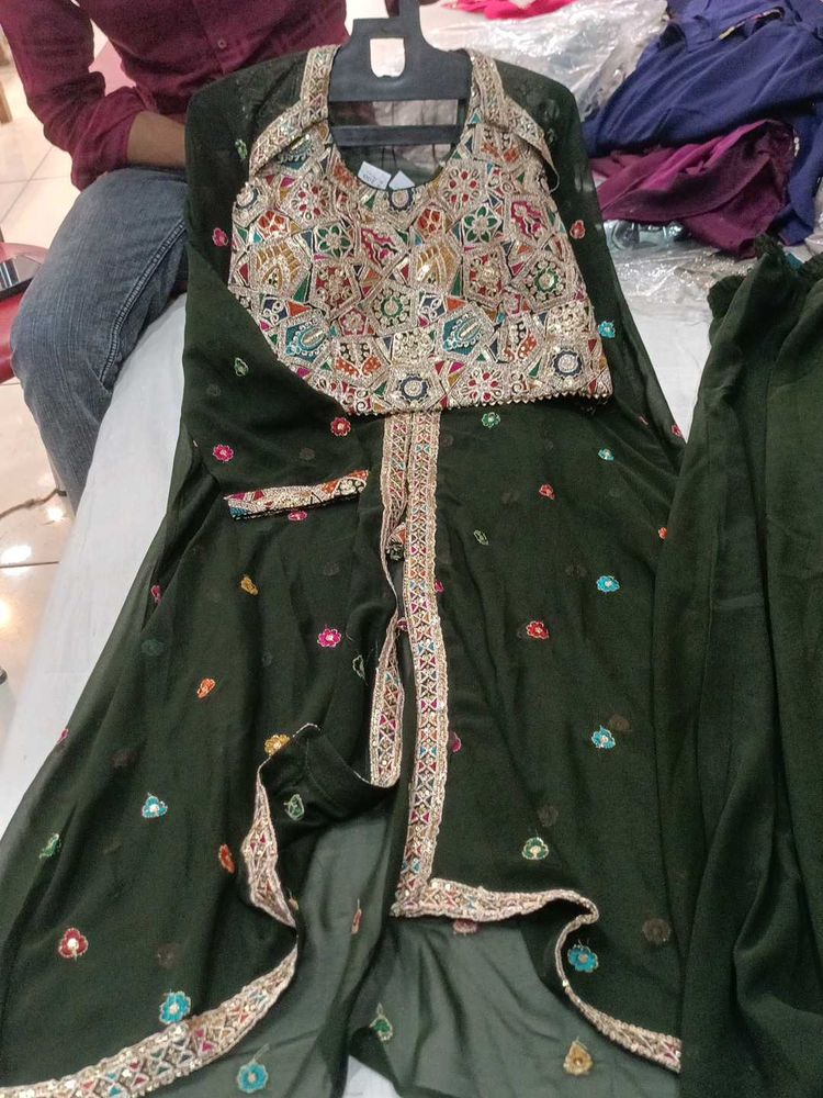 Embroidered Kurta Set