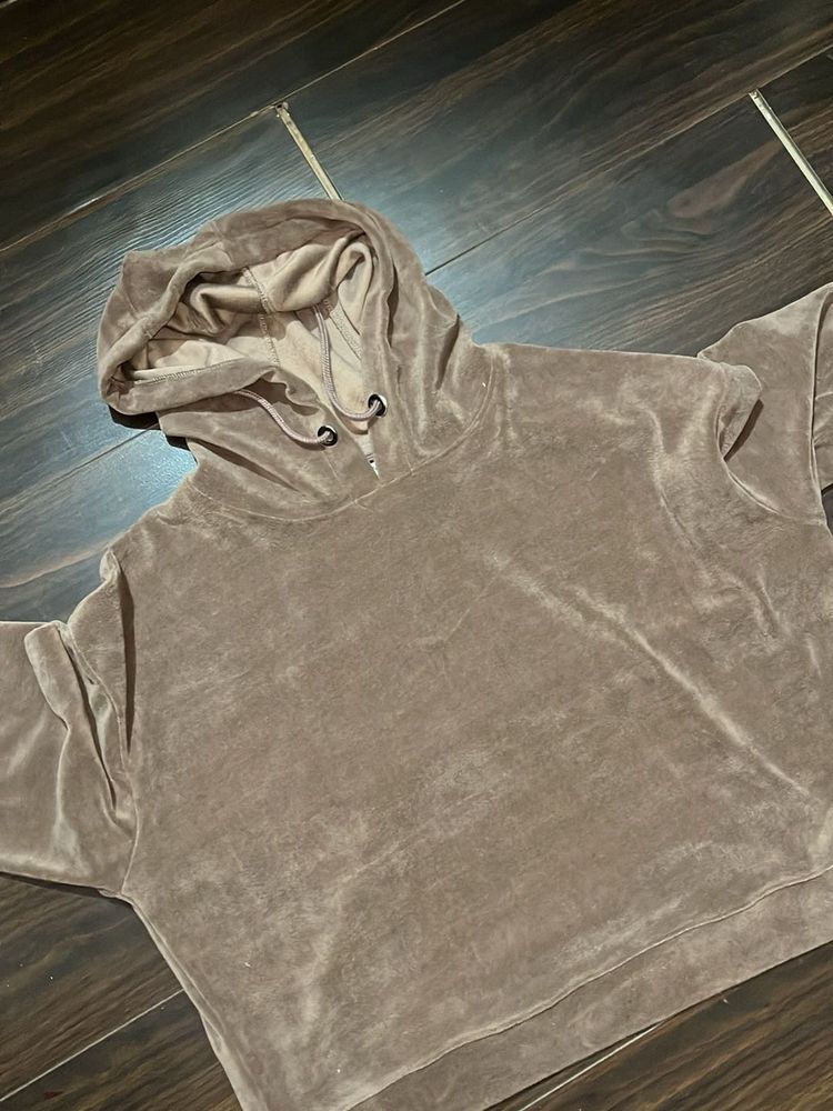 Velvet Hoodie - Relaxed Fit