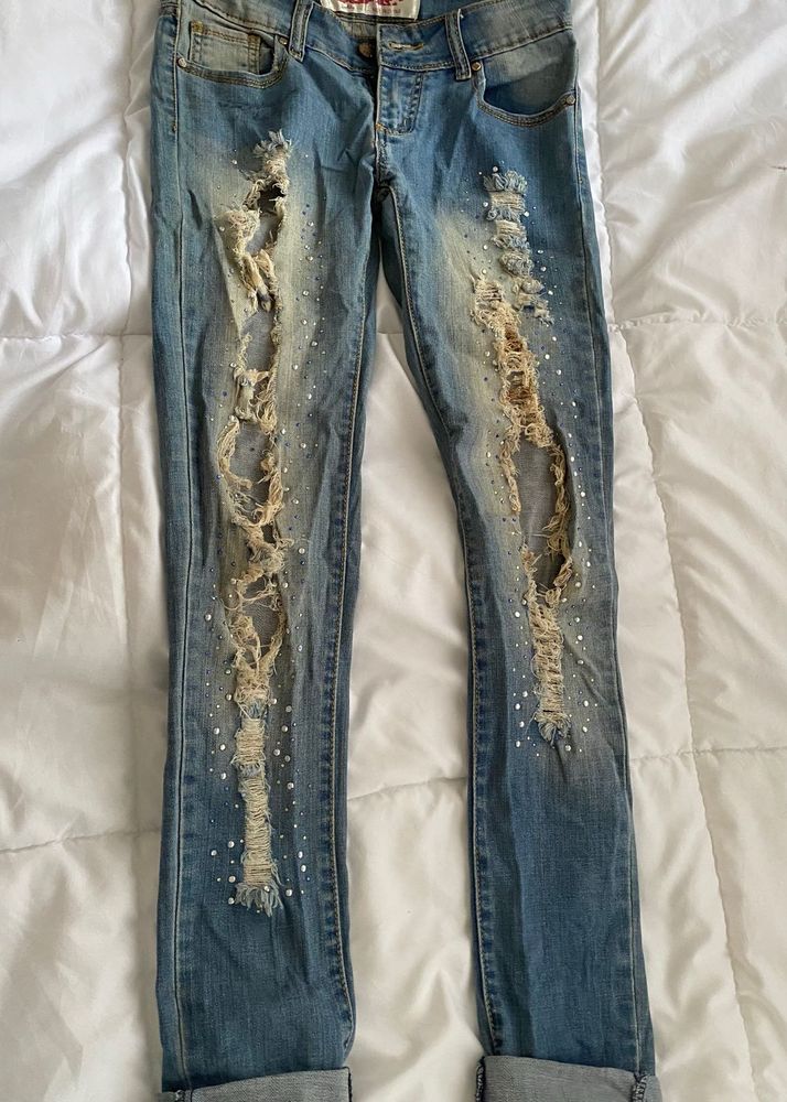 vintage fully bedazzled rugged jeans