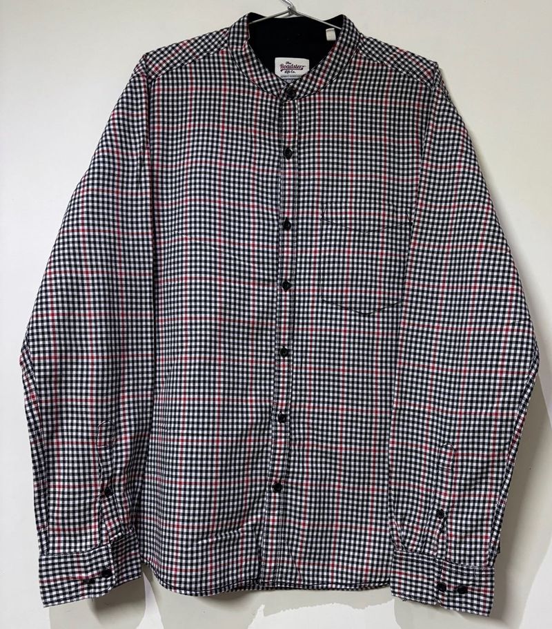 Roadster’s Gingham Band Collar Shirt