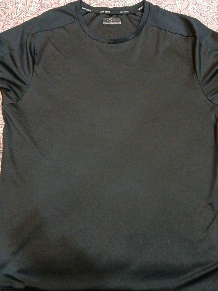Black T-Shirt