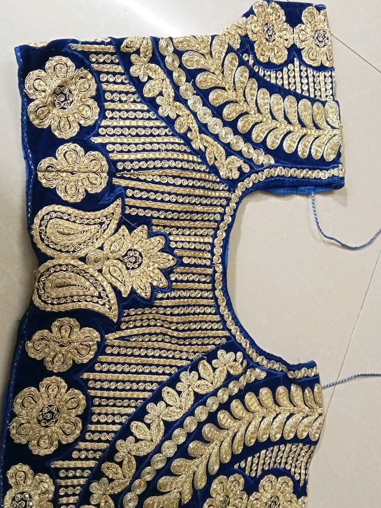 Velved Golden Work Blause