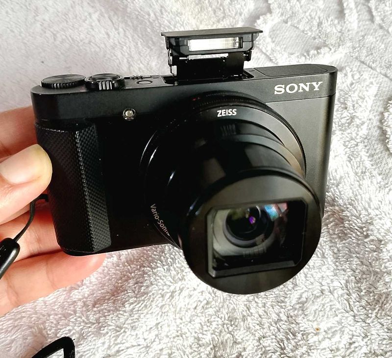 Sony Cybershot DSC HX90V
