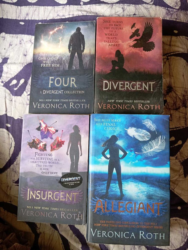 Divergent Series by Veronica Roth (Books 1-4)