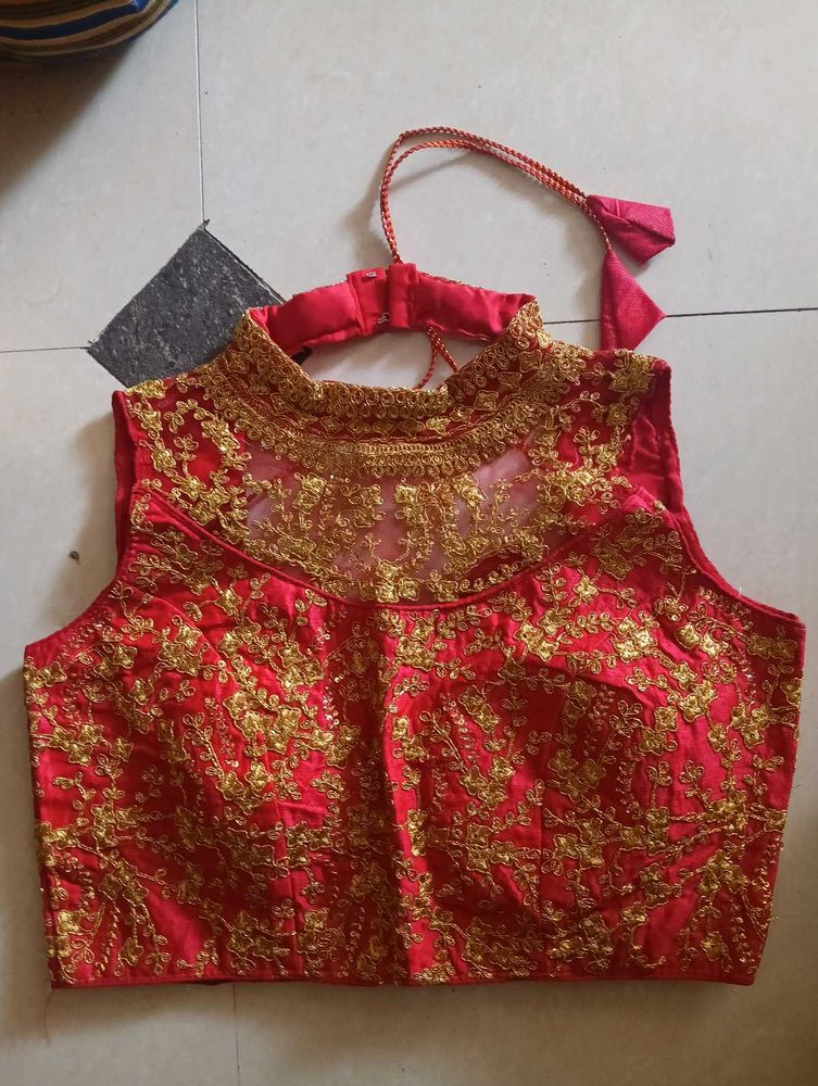 Red Embroidered Blouse Collar work♥️✨