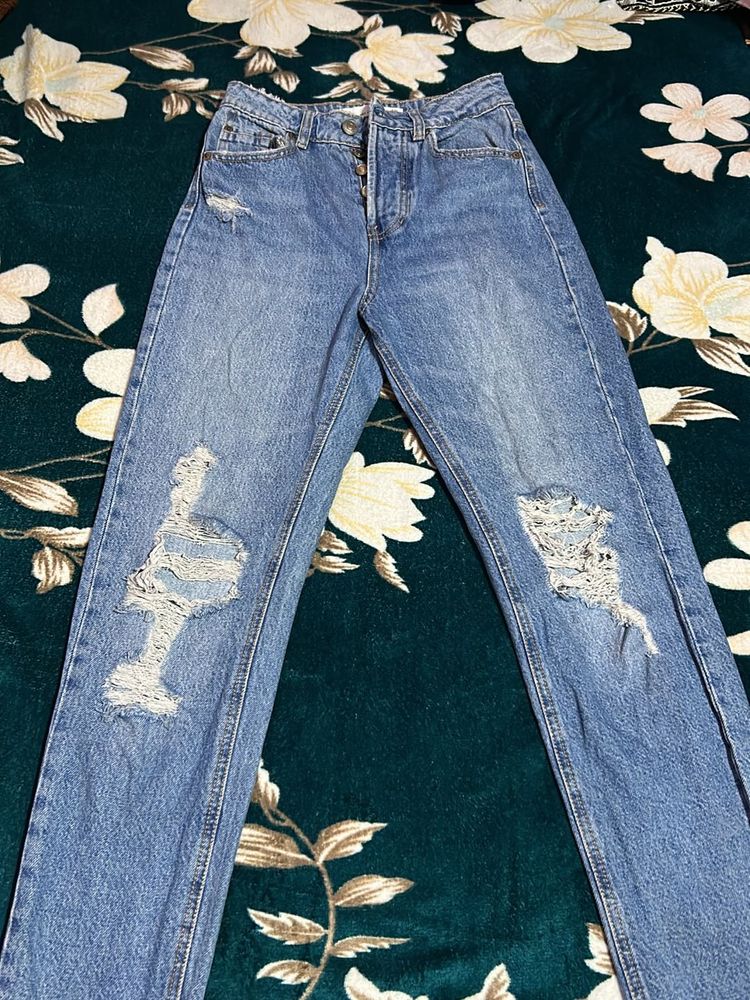 Ripped High Waisted Jeans