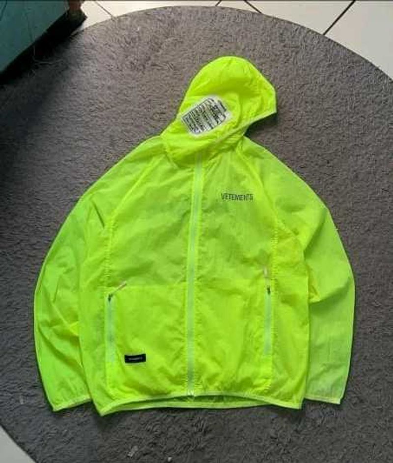 Vetements Orignal very rare Neon Jacket