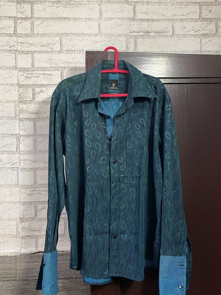 LP Looks Plus Shirt Large Size
