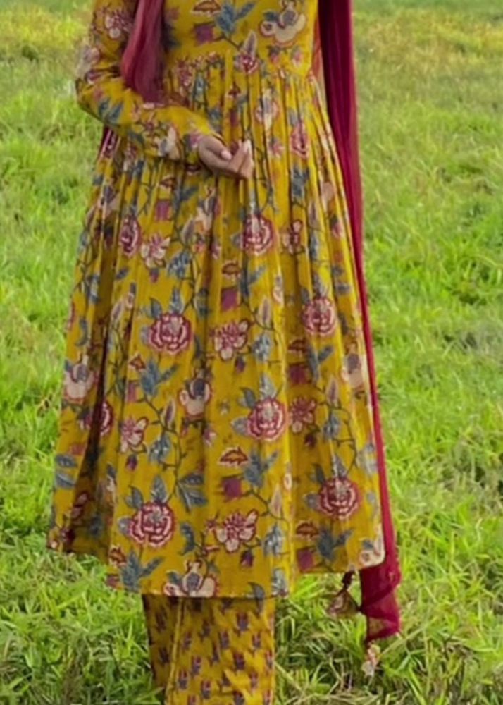 Floral Print Kurta Set