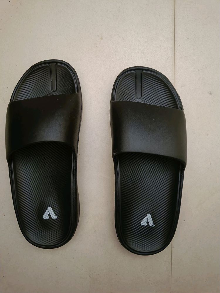 Black New Flipflocks
