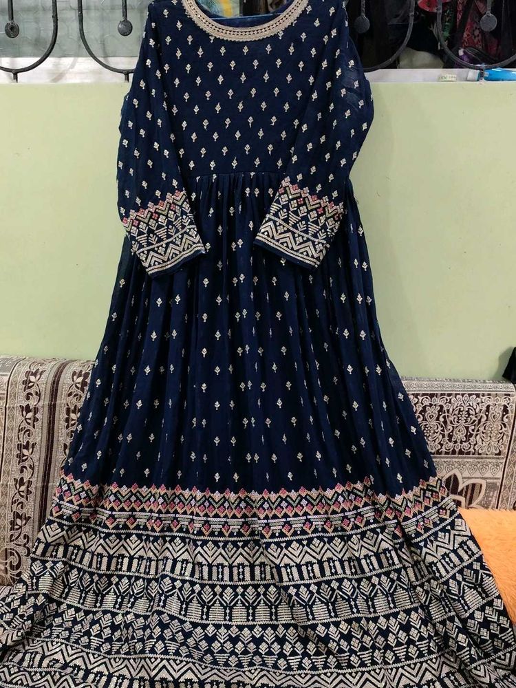 Heavy Gown With Dupatta