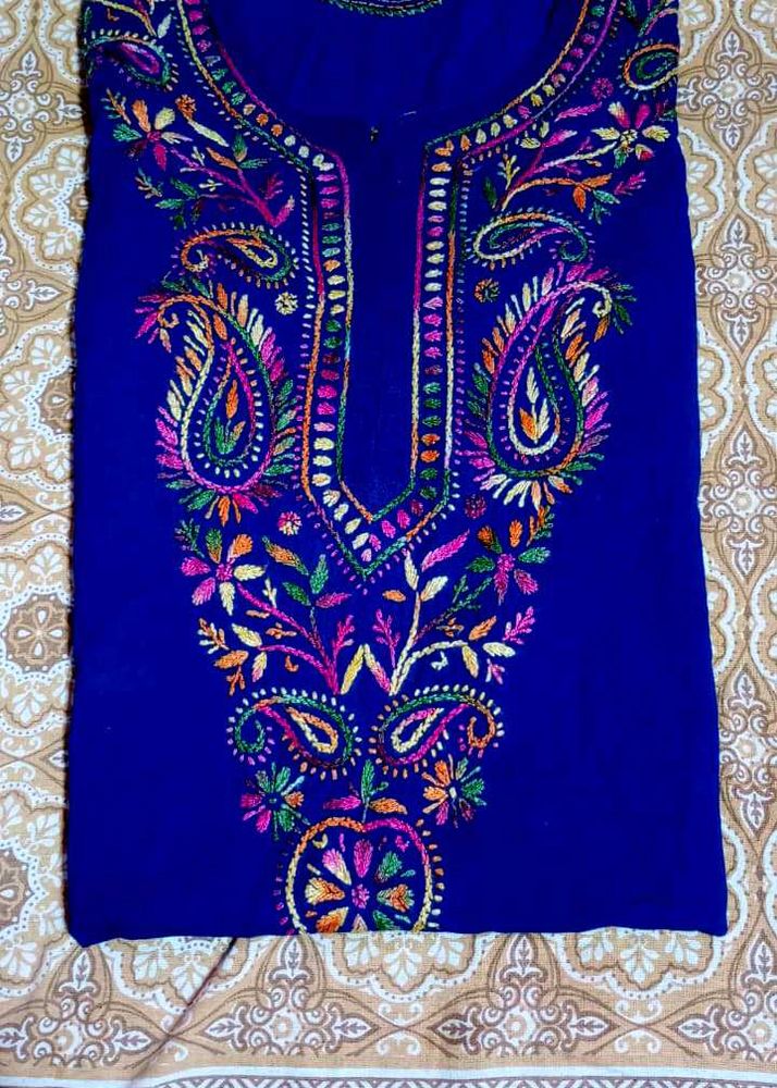 Chikenkari Kurti