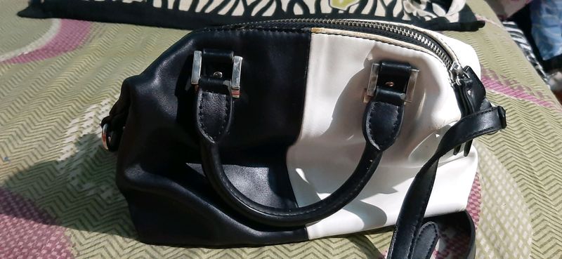 nine west handbag