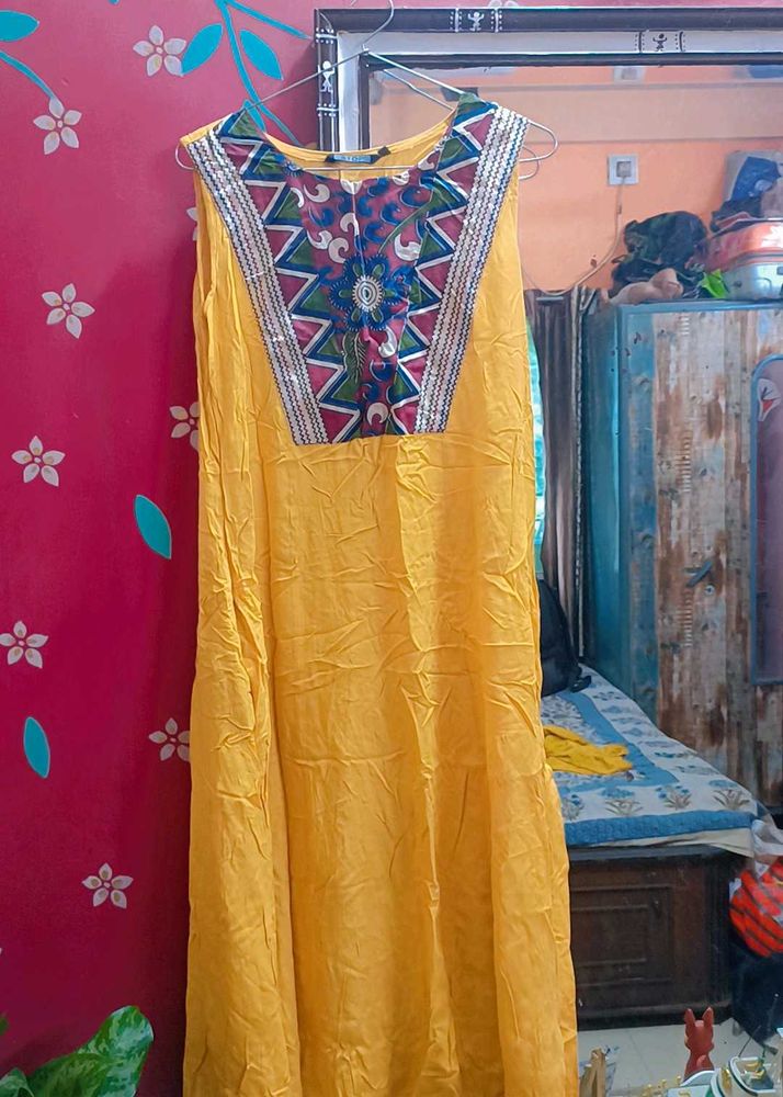 Yellow Sleeveless Kurti (Branded)