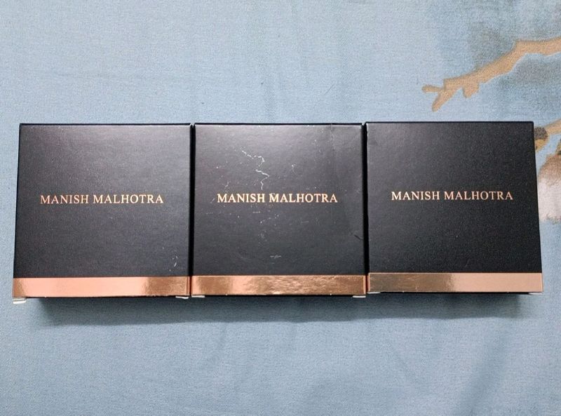 😱Manish Malhotra Eyeshadow Palette!!!