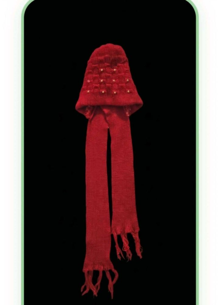 Cute Red Hat &amp; Scarf Set