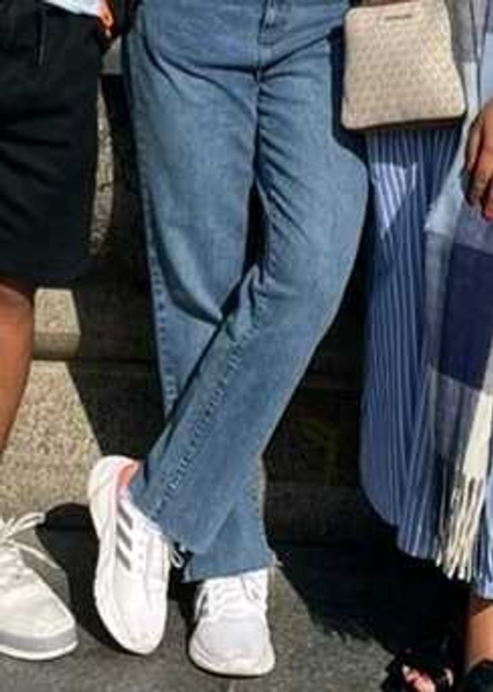 Light Wash Denim Jeans